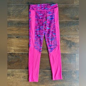 LIKE NEW Hot Pink Athletic Leggings for girls! Size Medium